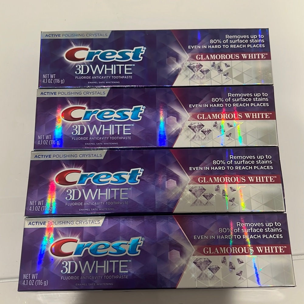 Crest glamorous White 3D white 4.1 OZ